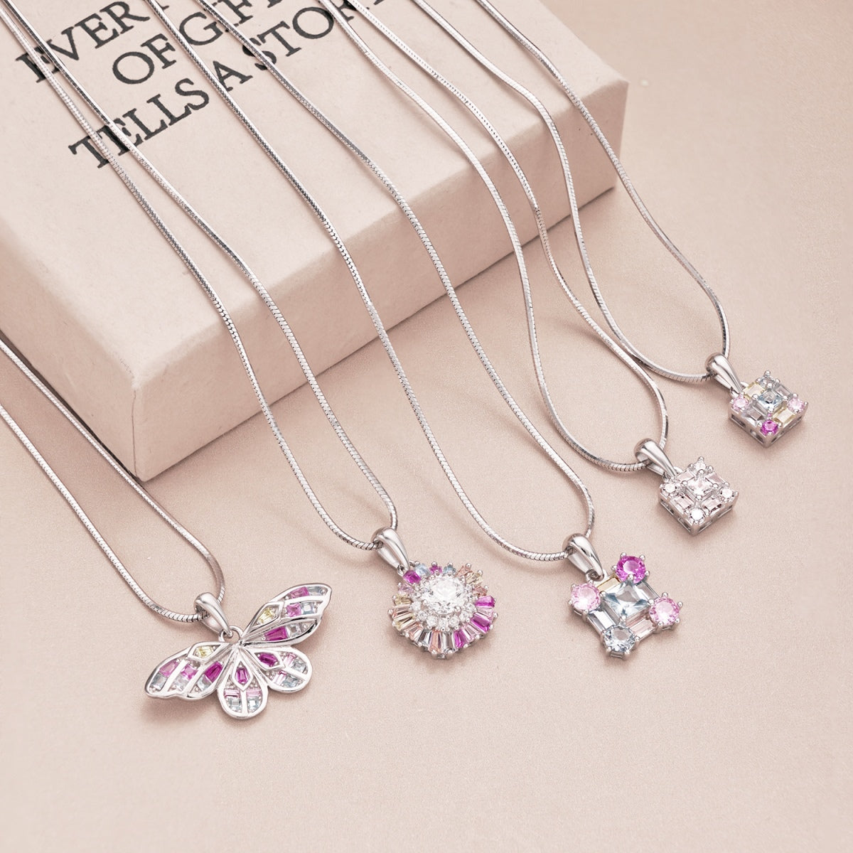 [RAFFINE]Charming Flower Colorful Necklace