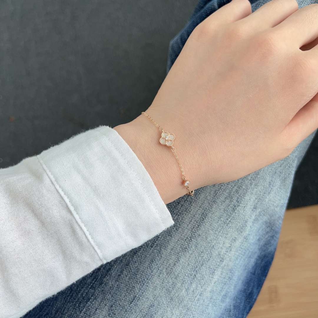 [RAFFINE]Delicate Four Leaf Clover Bracelet