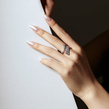 [RAFFINE]Unique Vivid Snake Shape Daily Ring