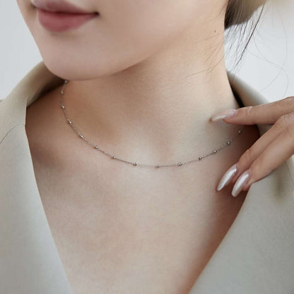 [RAFFINE]Collar sencillo con cadena de clavícula y cuentas pequeñas