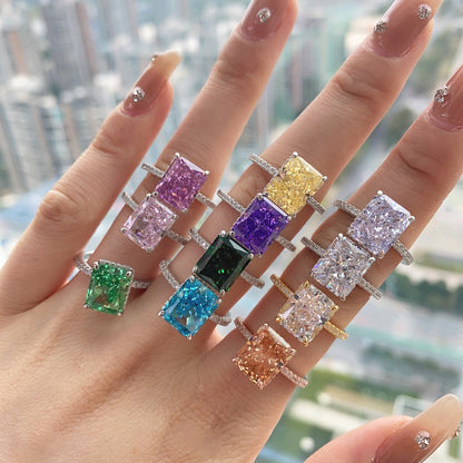 [RAFFINE]4.0 Carat Luxurious Engagement Ring