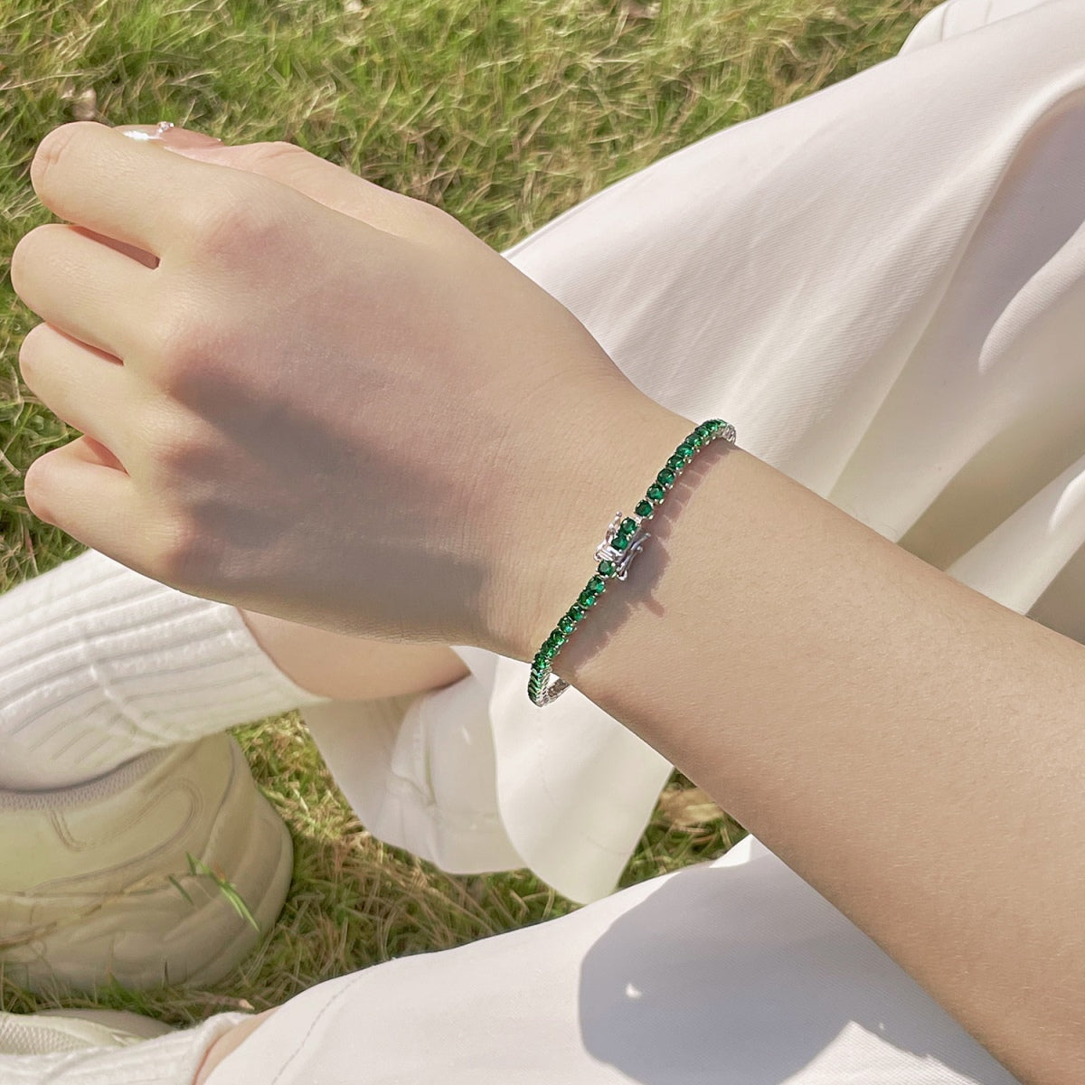 [RAFFINE] Pulsera de fiesta con corte redondo colorido y radiante