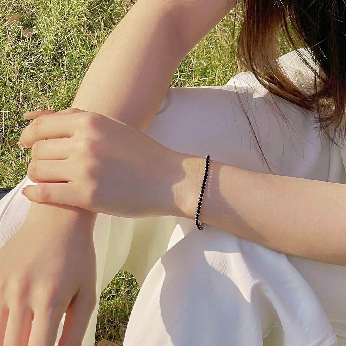 [RAFFINE] Pulsera de fiesta con corte redondo colorido y radiante
