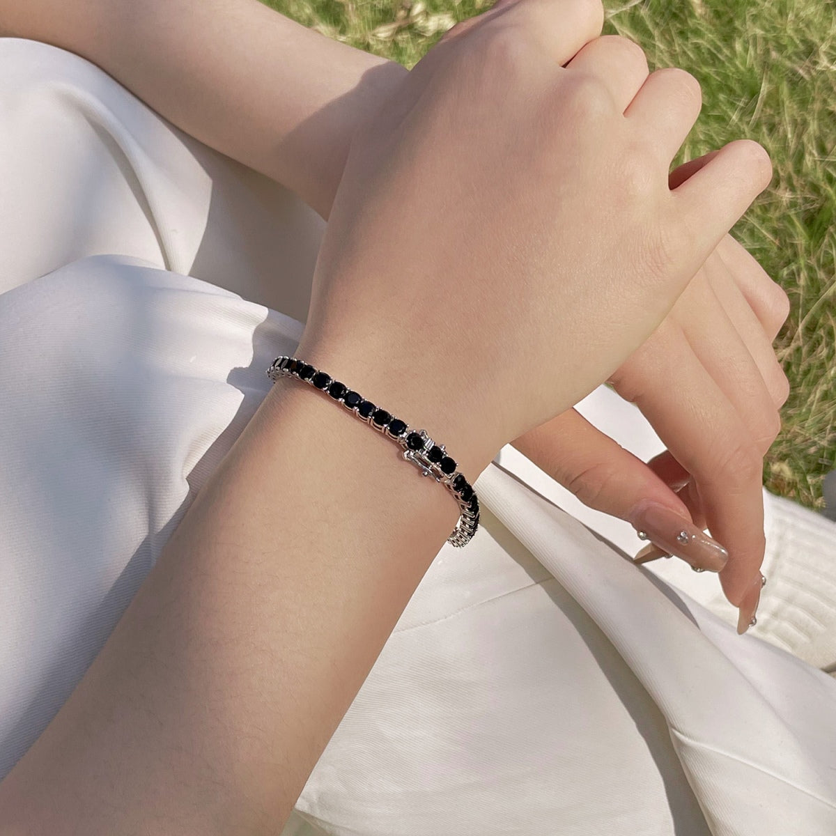 [RAFFINE] Pulsera de fiesta con corte redondo colorido y radiante