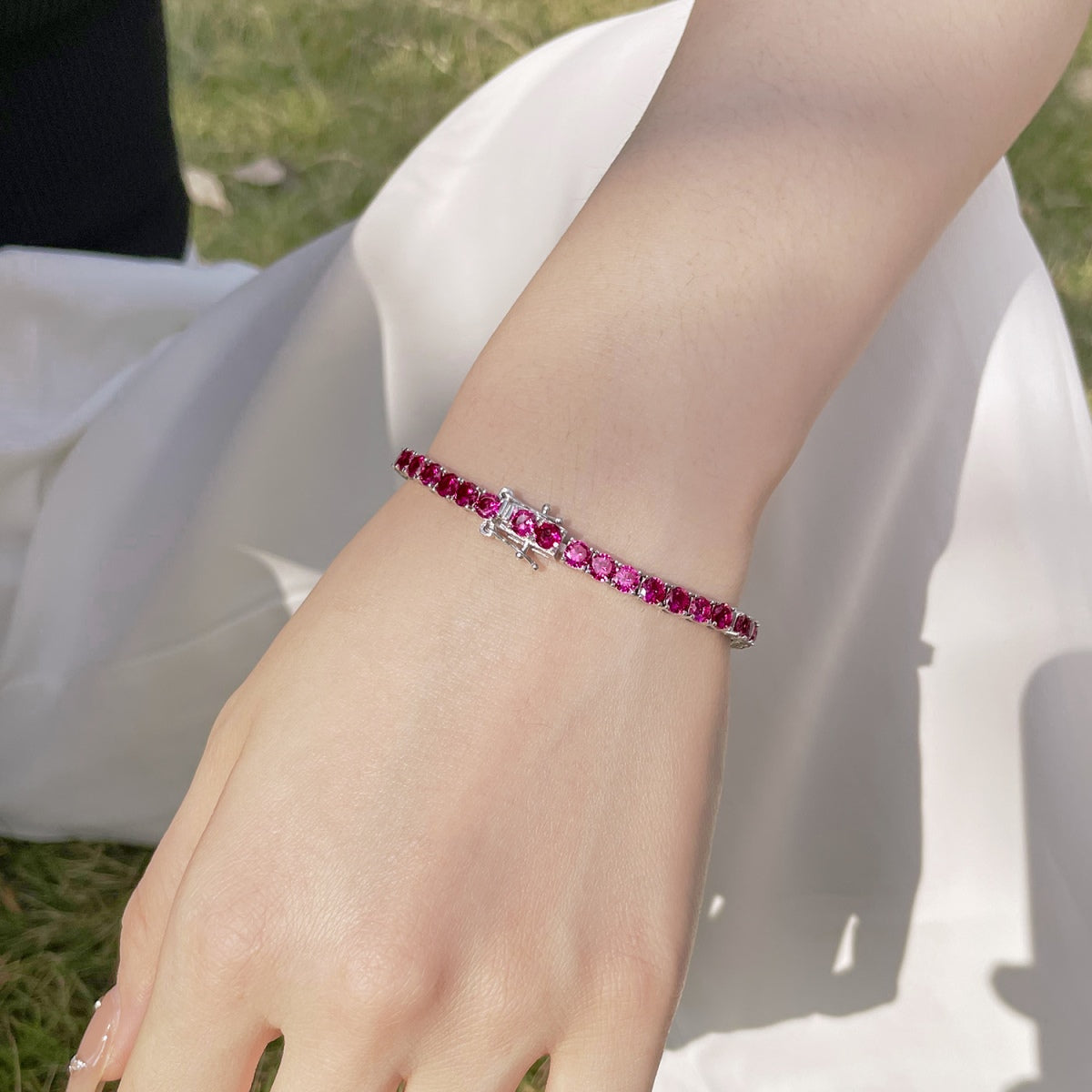 [RAFFINE] Pulsera de fiesta con corte redondo colorido y radiante