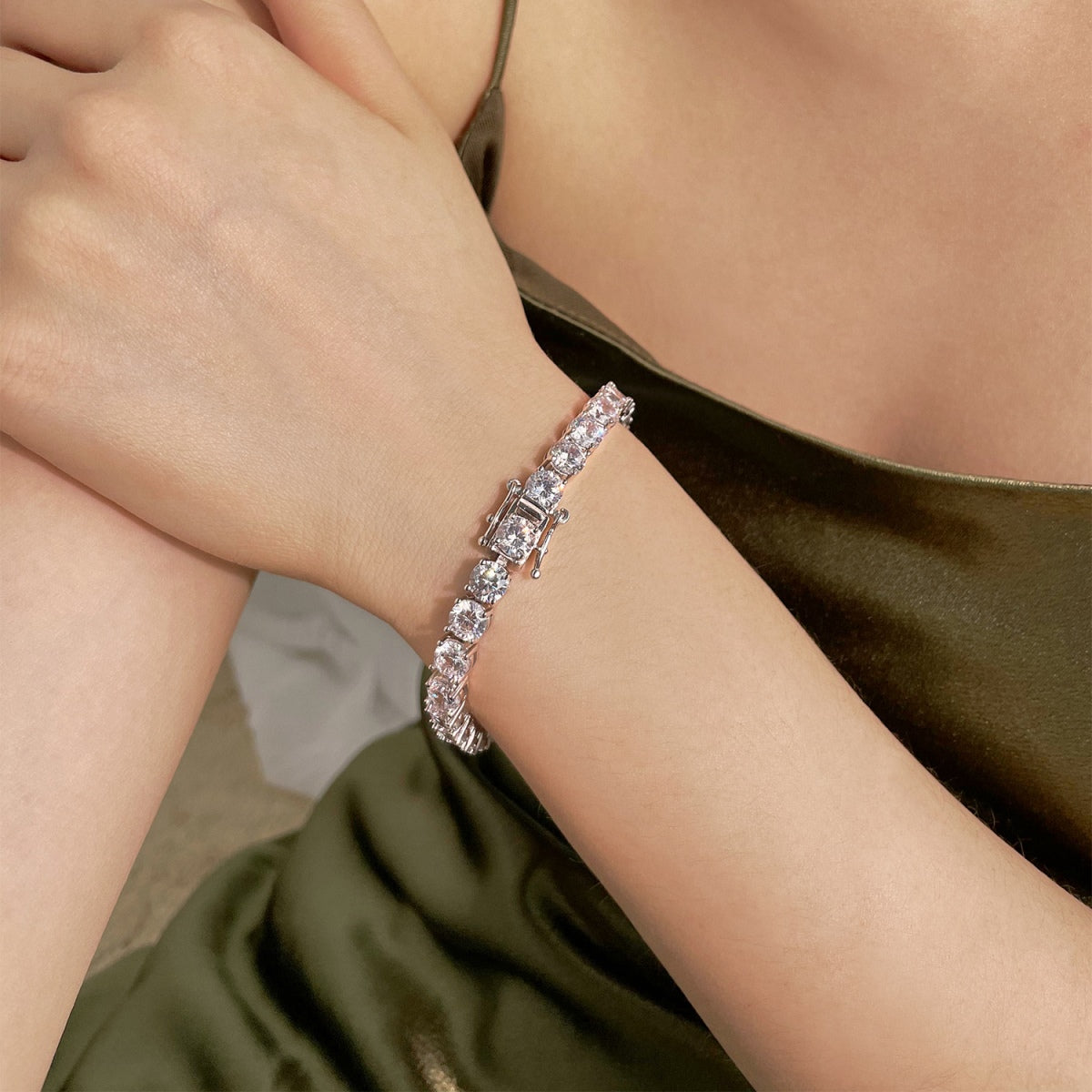 [RAFFINE]Pulsera nupcial de corte redondo deslumbrante de 0,75 quilates