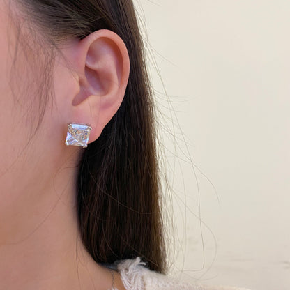 [RAFFINE]Pendientes delicados de forma cuadrada