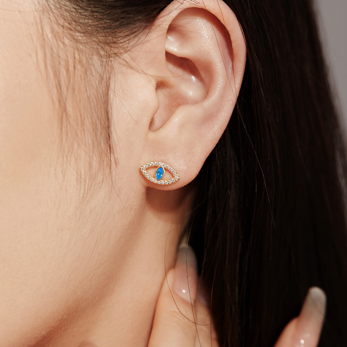 [RAFFINE]Pendientes huecos con ojos de diablo azul