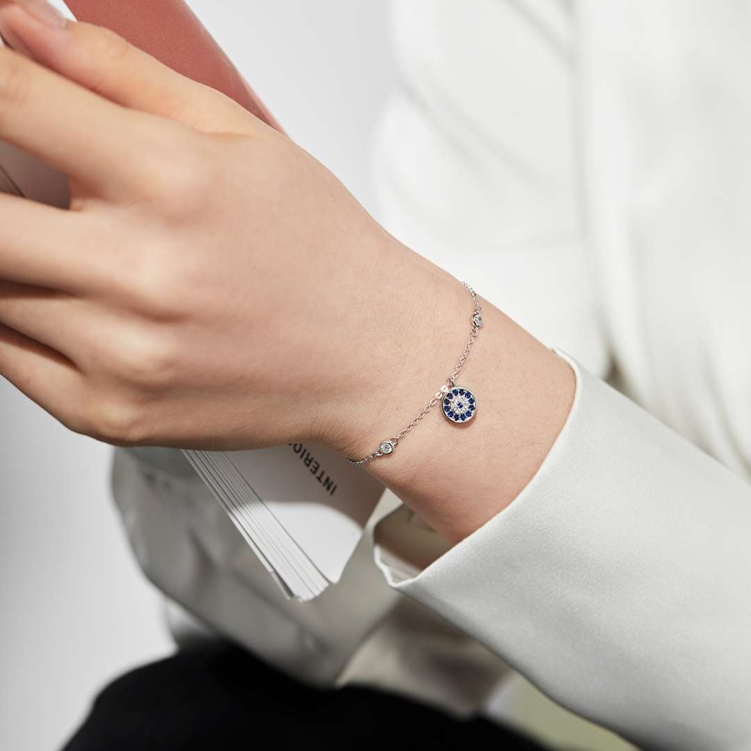 [RAFFINE]Devil's Eye Round Shape Bracelet