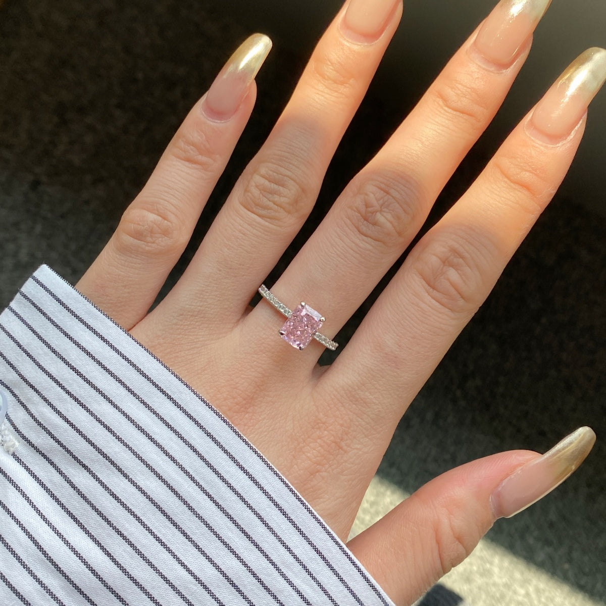 [RAFFINE]2.0 Carat Dazzling Sparkling Radiant Cut Party Ring