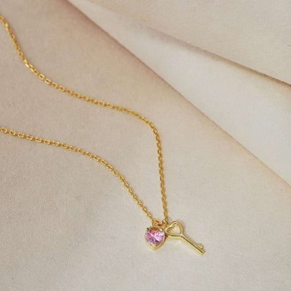 [RAFFINE]Collar único con colgante de llave en forma de corazón