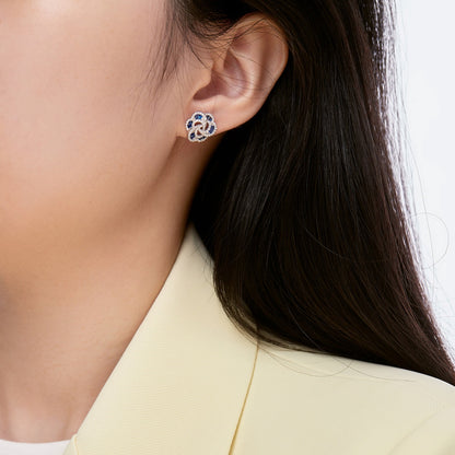 [RAFFINE] Exquisitos pendientes diarios con forma de flor