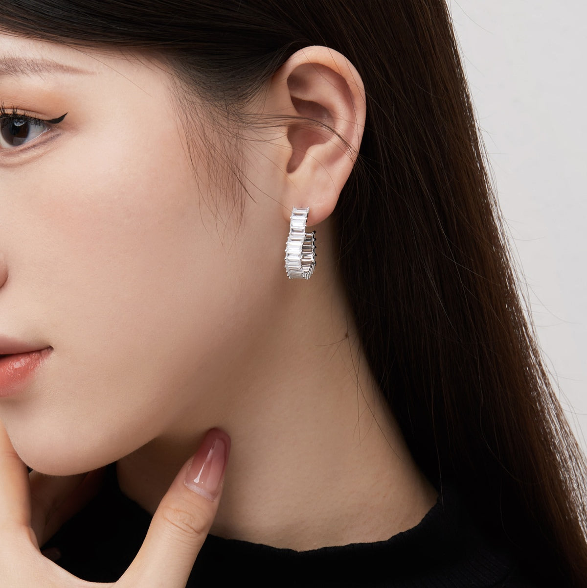 [RAFFINE]Pendientes de corazón radiante recortado