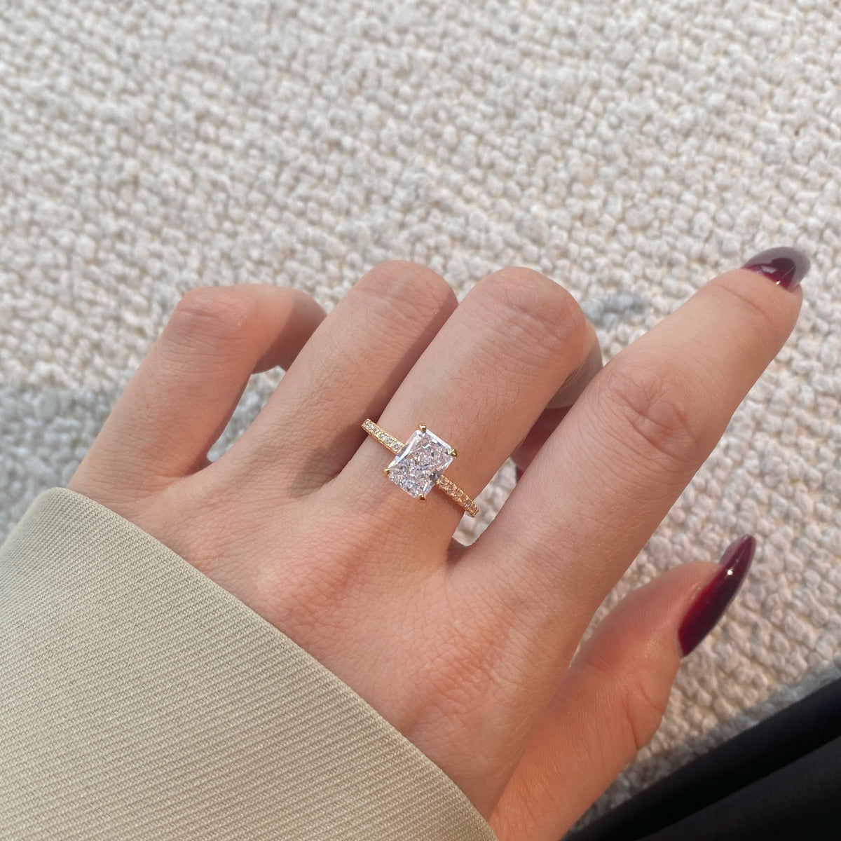[RAFFINE]2.0 Carat Dazzling Sparkling Radiant Cut Party Ring
