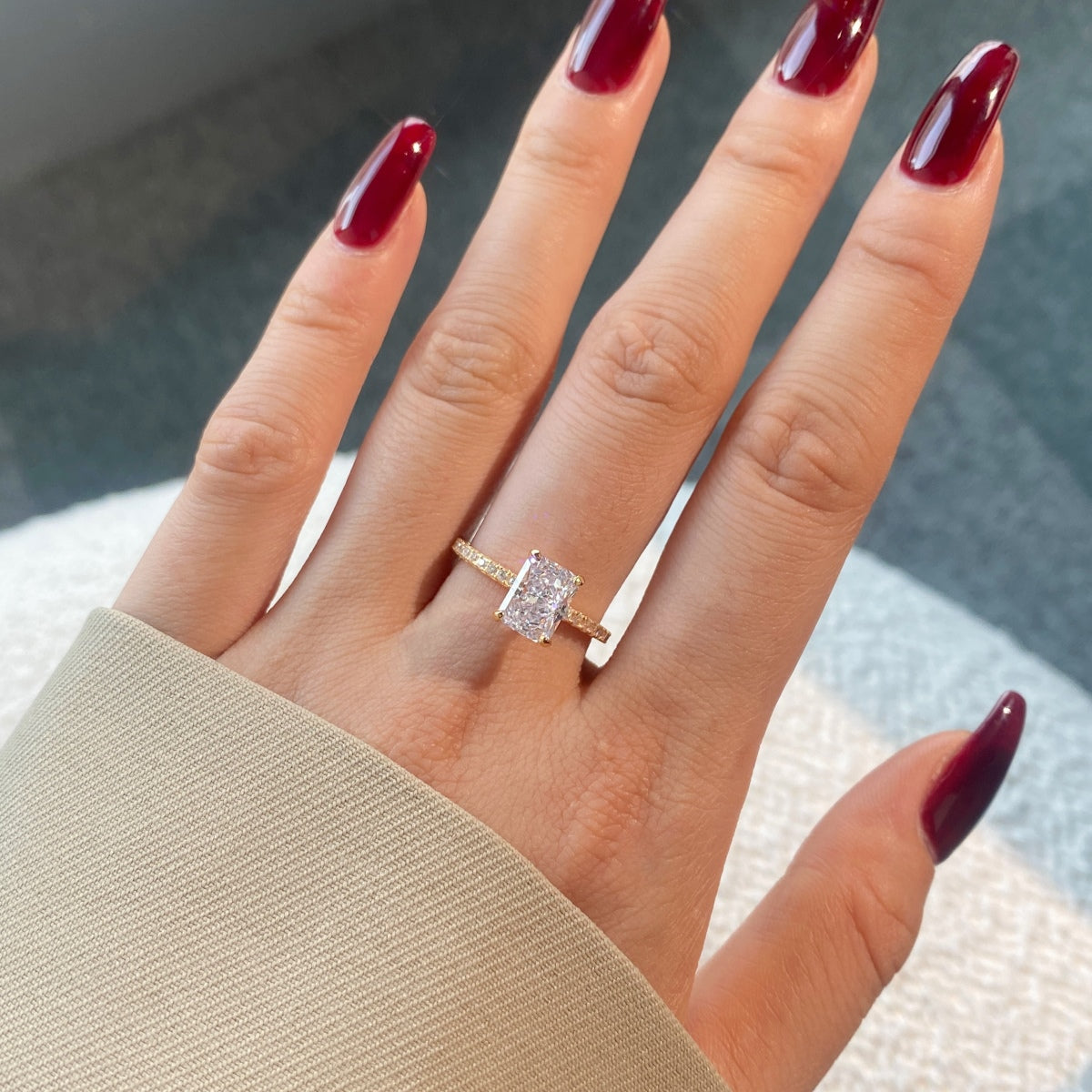 [RAFFINE]2.0 Carat Dazzling Sparkling Radiant Cut Party Ring