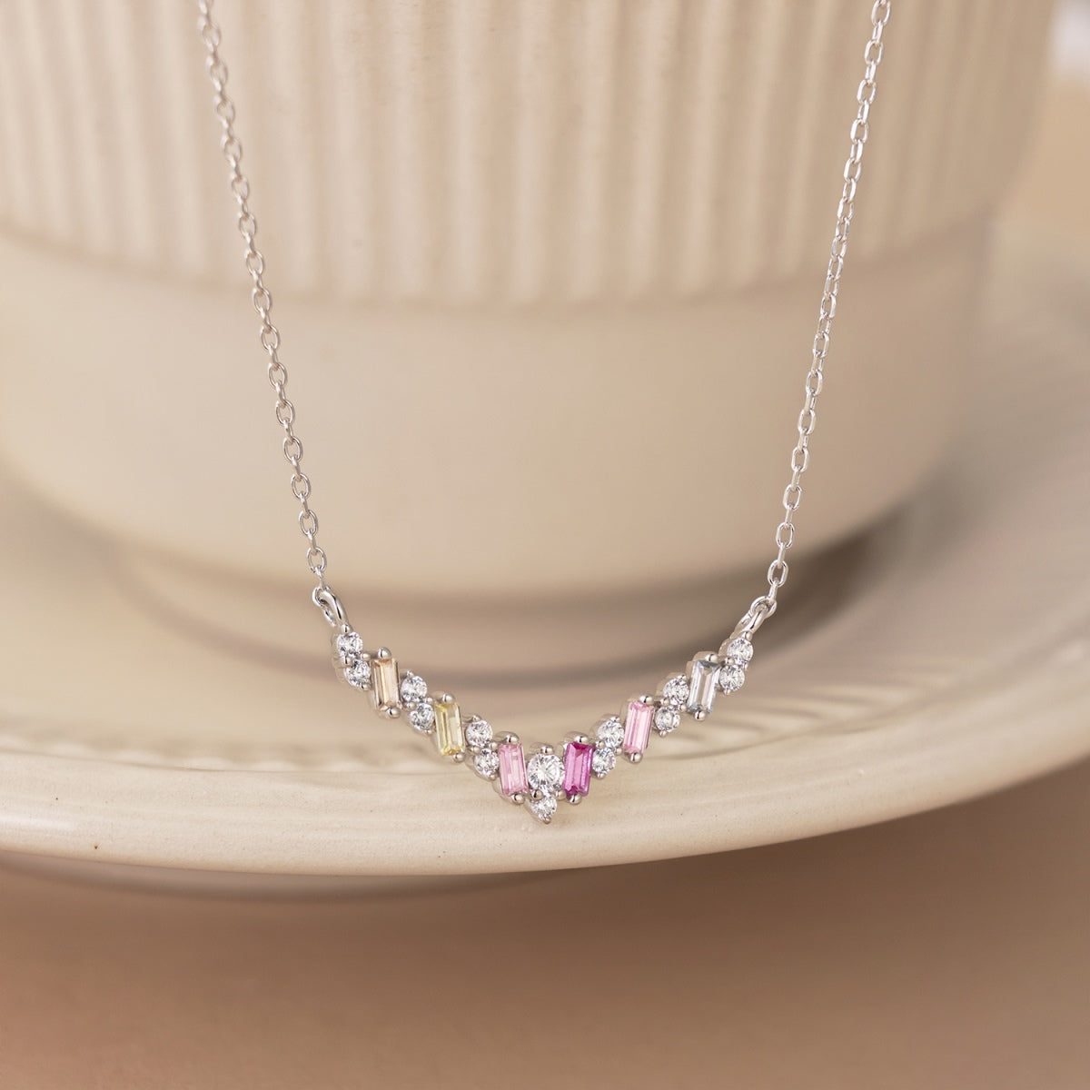 [RAFFINE]Dazzling Rainbow Necklace