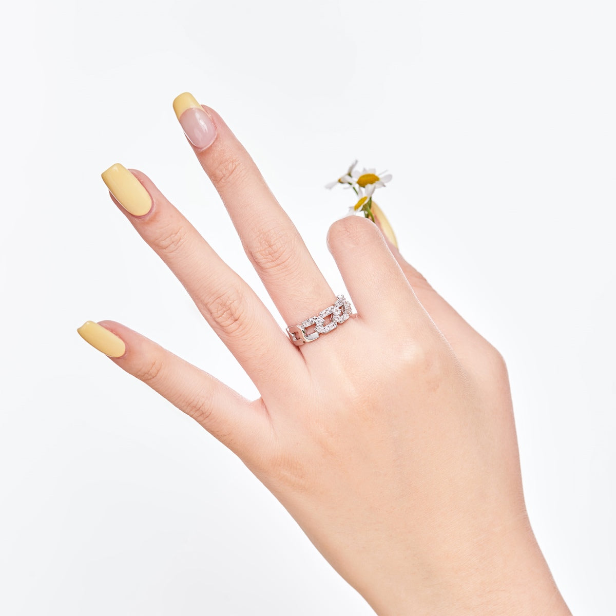 [RAFFINE]Sparkling Vibrant Emerald Cut Daily Ring