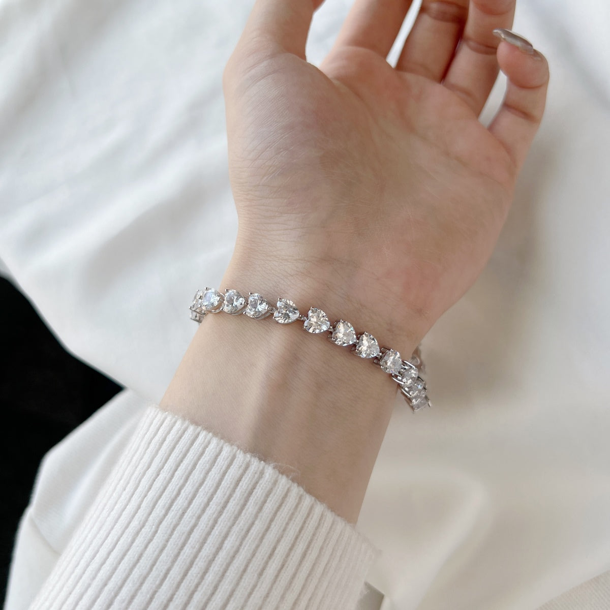 [RAFFINE]0.75 Carat Elegant Romantic Heart Shape Lover Bracelet