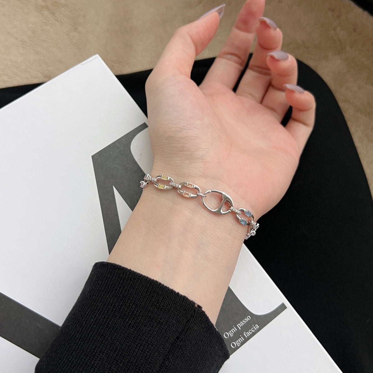 [RAFFINE]Dazzling Colorful Daily Bracelet