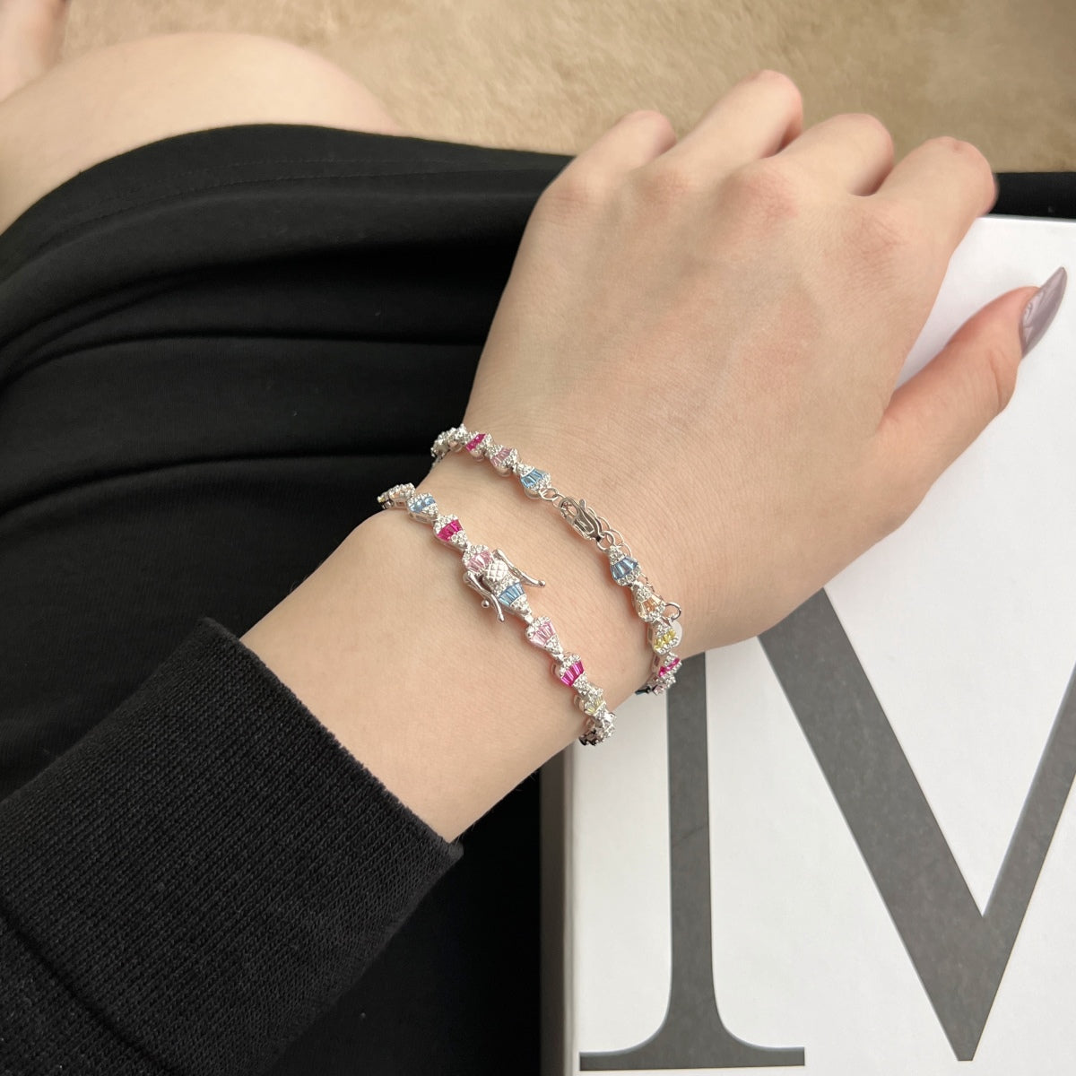[RAFFINE]Pulsera diaria con forma de gota de agua radiante