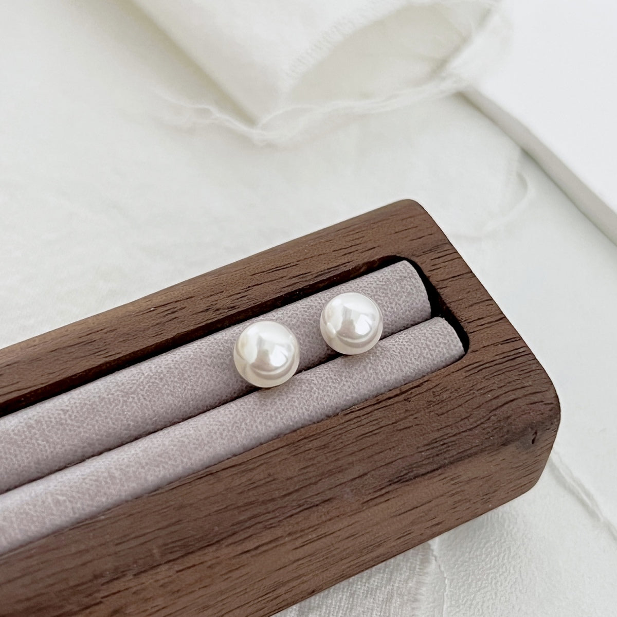 [RAFFINE]Delicate Pearl Earrings