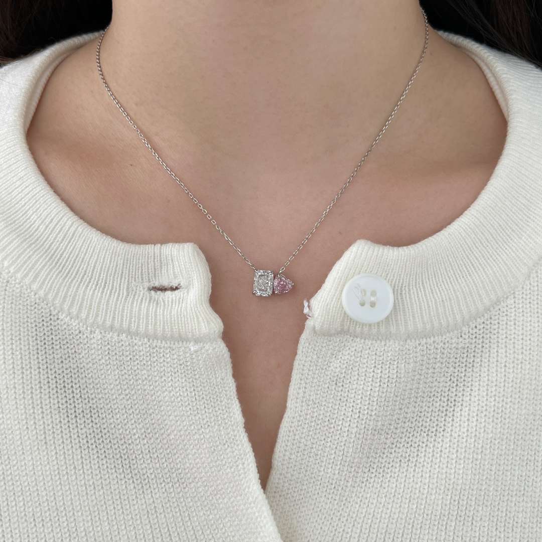 [RAFFINE]Collar deslumbrante con forma de cuadrado y corazón