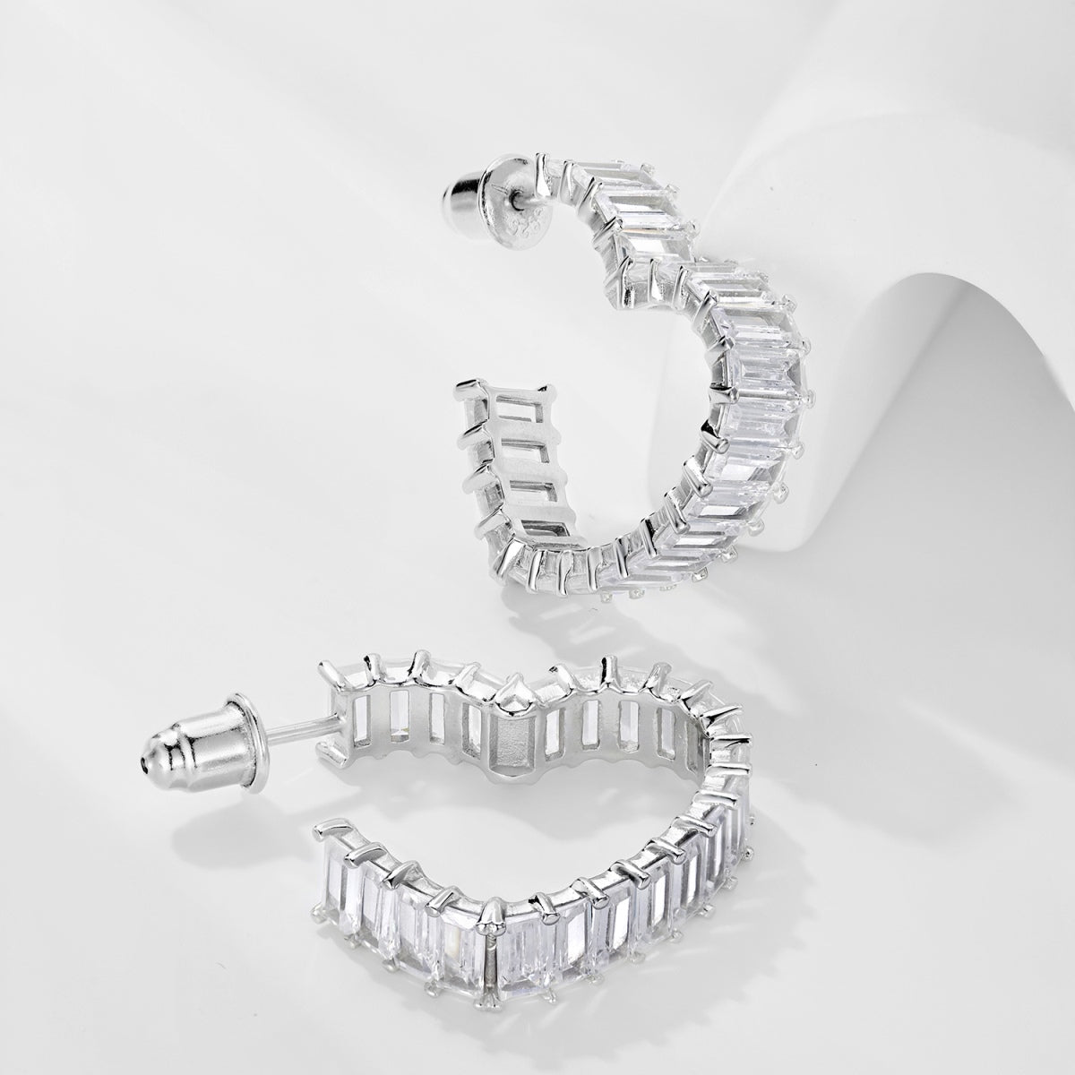 [RAFFINE]Pendientes de corazón radiante recortado