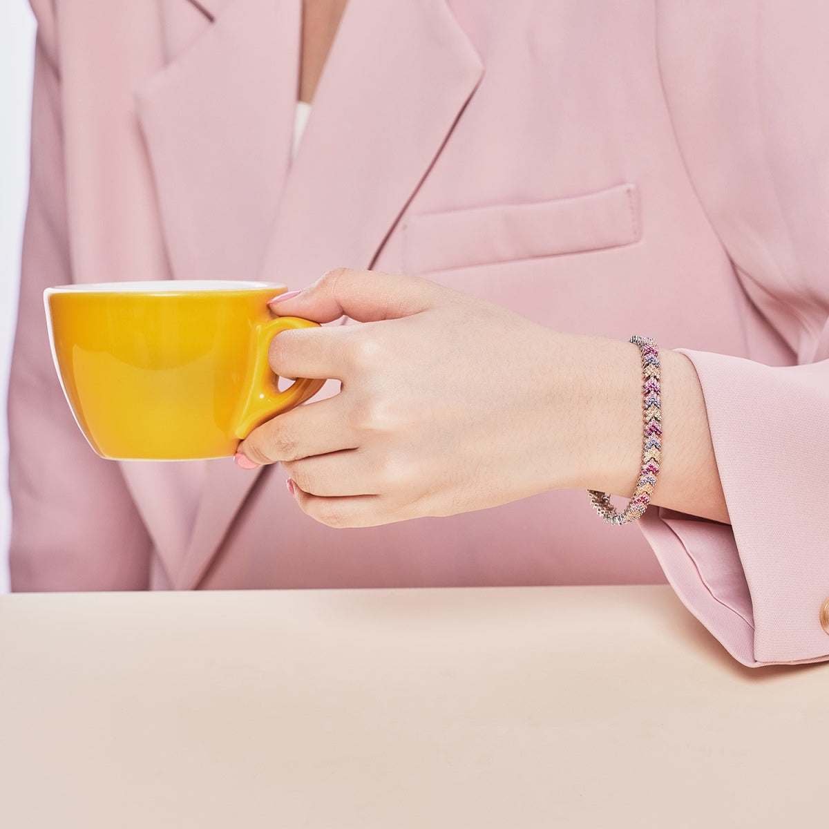 [RAFFINE]Pulsera de fiesta adornada con corte redondo brillante
