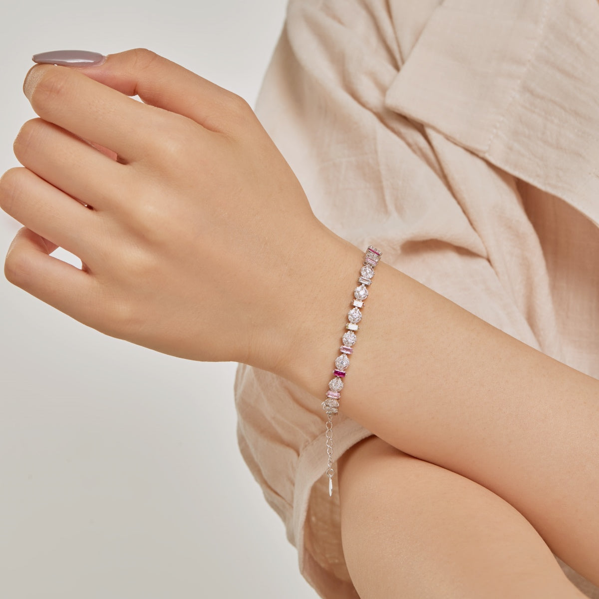 [RAFFINE]Radiant Colorful Round Shape Daily Bracelet