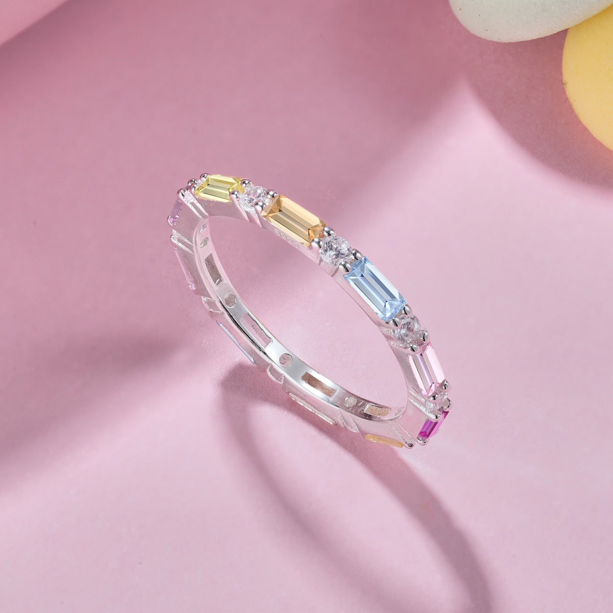 [RAFFINE]Lively In Shades Elegant Radiant Cut Daily Ring