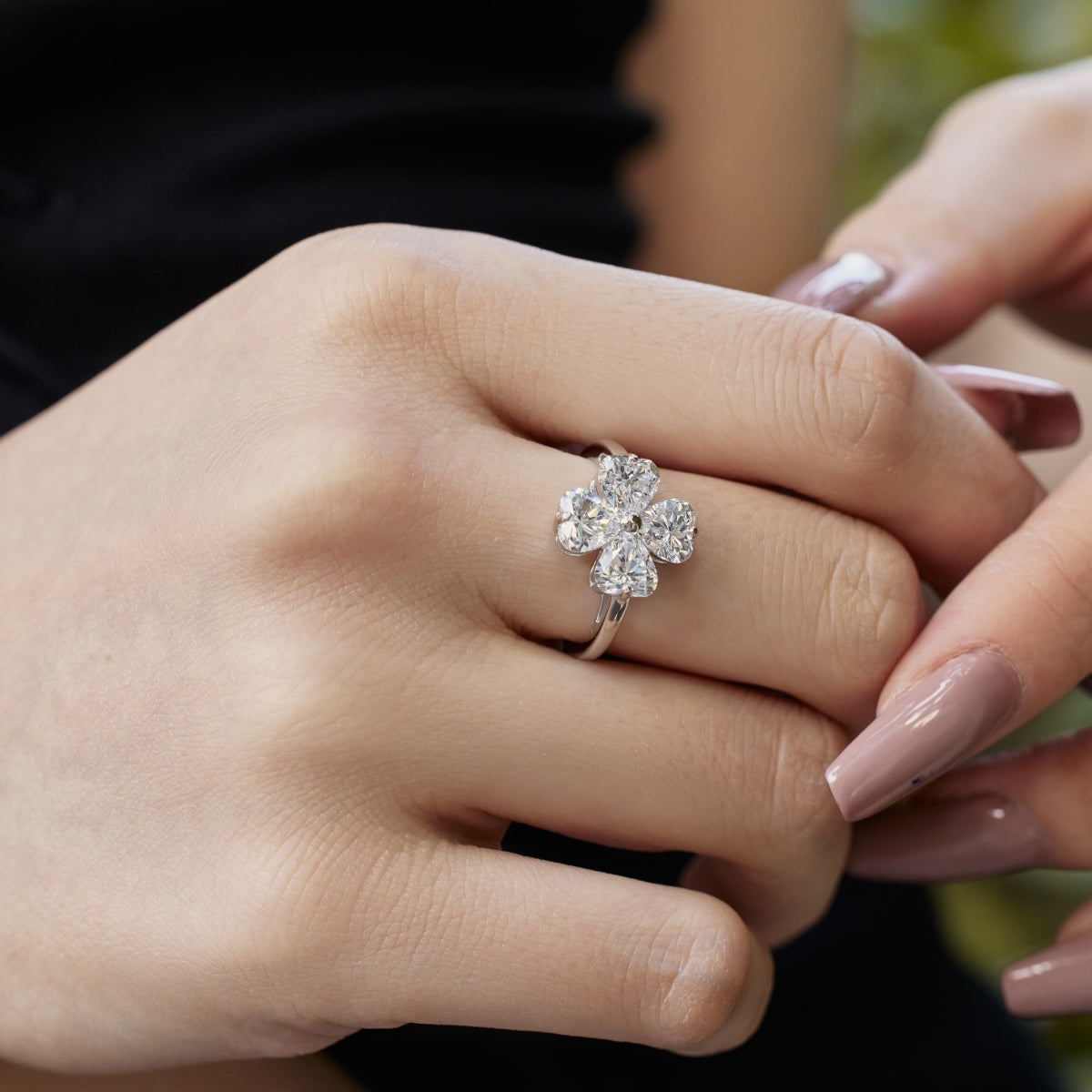 [RAFFINE]Heart-shaped Four-Leaf Clover Ball Ring