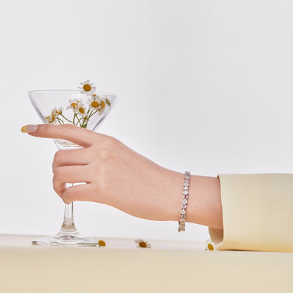 [RAFFINE]Dazzling Radiant Multi Cut Daily Bracelet