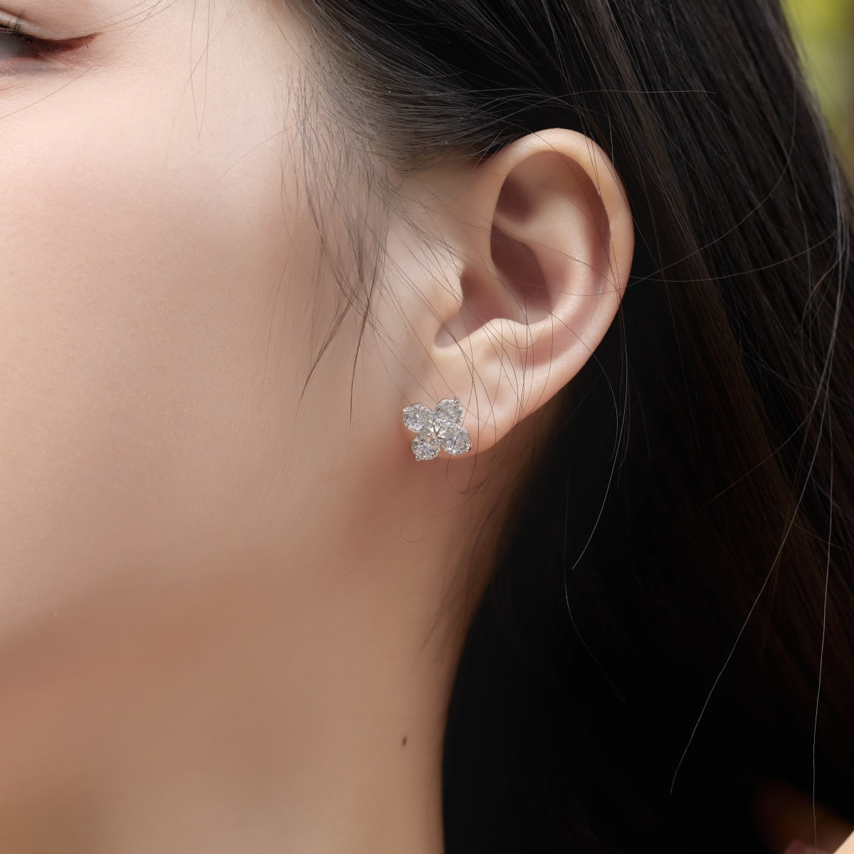 [RAFFINE]Pendientes de trébol de cuatro hojas y estrella de ocho puntas