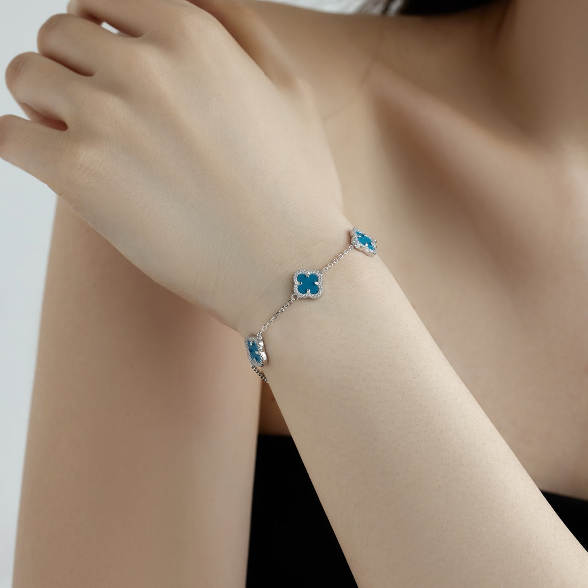 [RAFFINE]Four-Leaf Clover Exquisite Bracelet