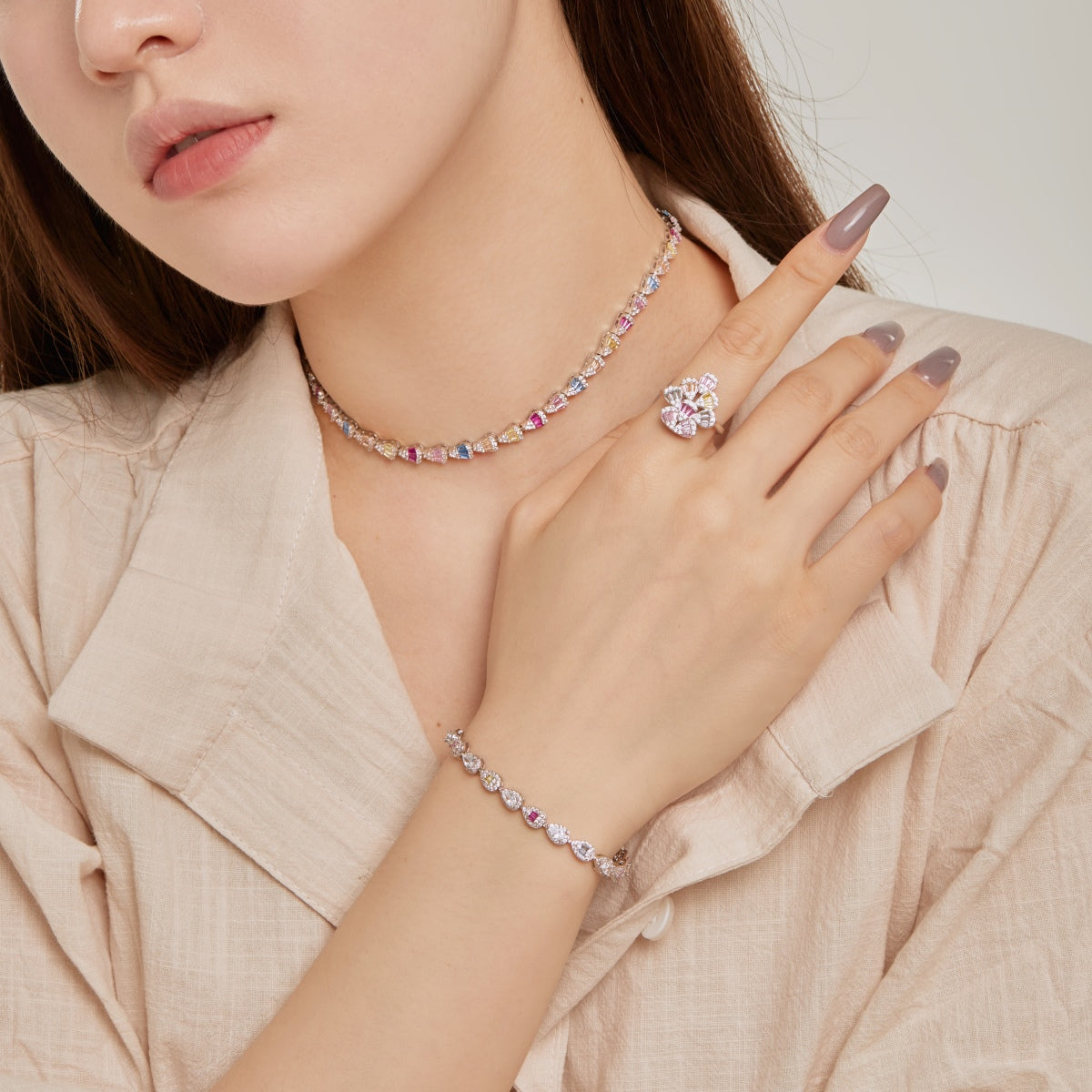 [RAFFINE]0.25 Carat Radiant Water Drop Shape Daily Bracelet