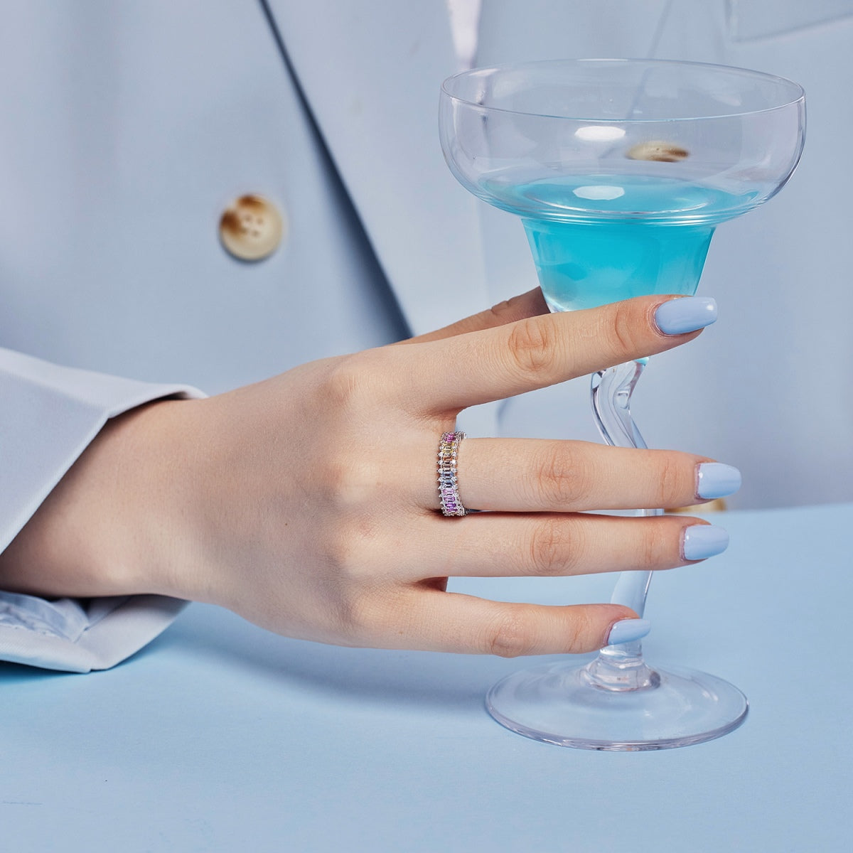 [RAFFINE]Splashy Ornate Emerald Cut Cocktail Ring