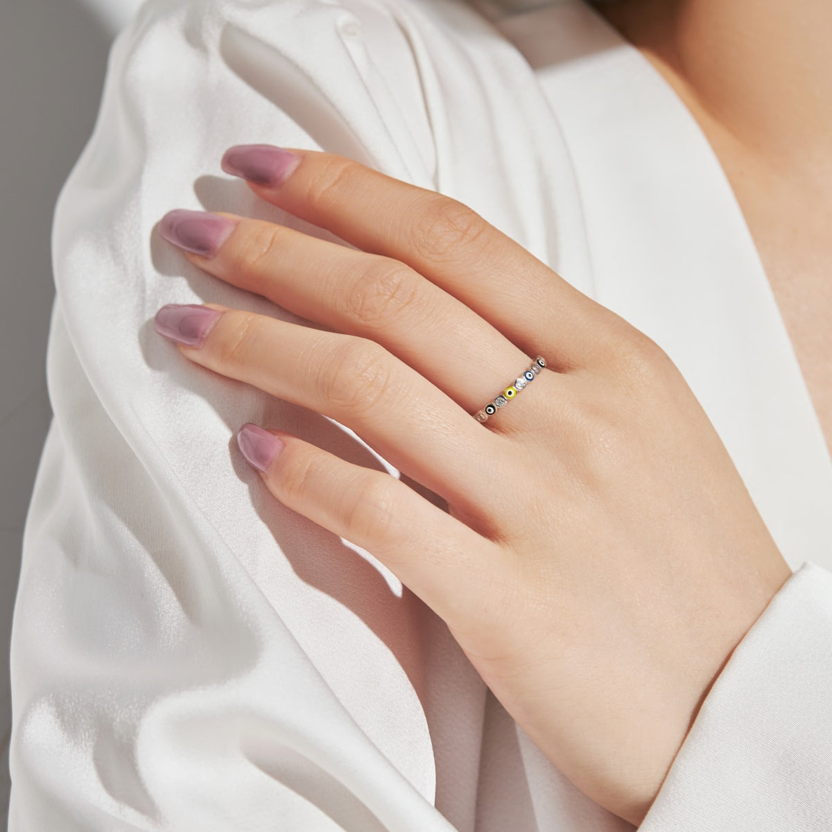 [RAFFINE]Sparkling Vibrant Round Shape Daily Ring