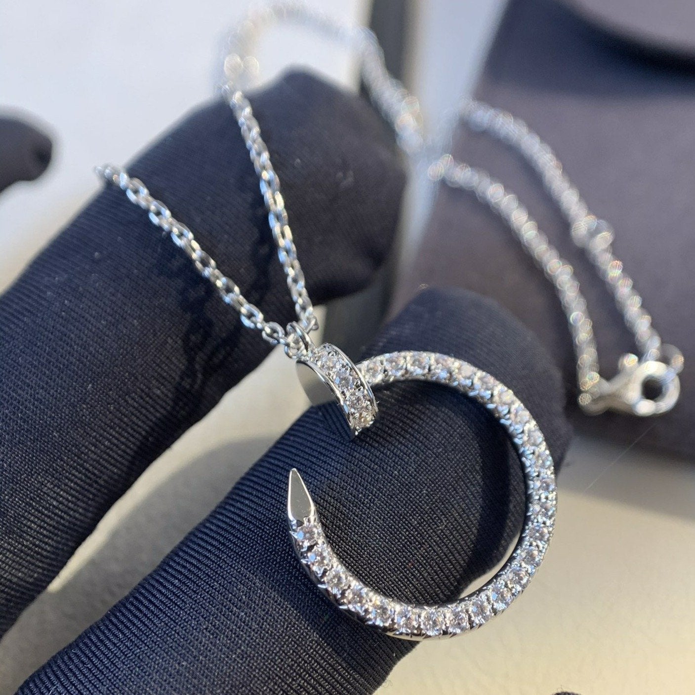 [RAFFINE]COLLAR JUSTE PLATA DIAMANTES