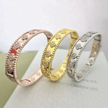 [RAFFINE]PULSERA DE TRÉBOL DE 8 MM CON DIAMANTES