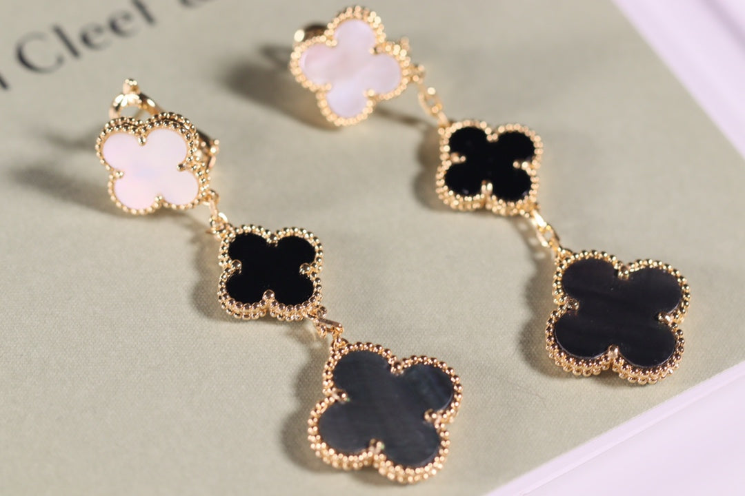 [RAFFINE]CLOVER EARRINGS GOLD ONYX MOP 3 MOTIF