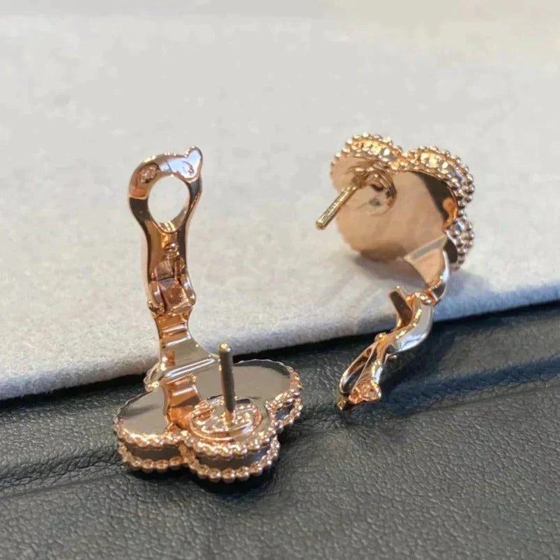 [RAFFINE]CLOVER MEDIUM 1 MOTIFS GRAY MOP  DIAMOND EARRINGS