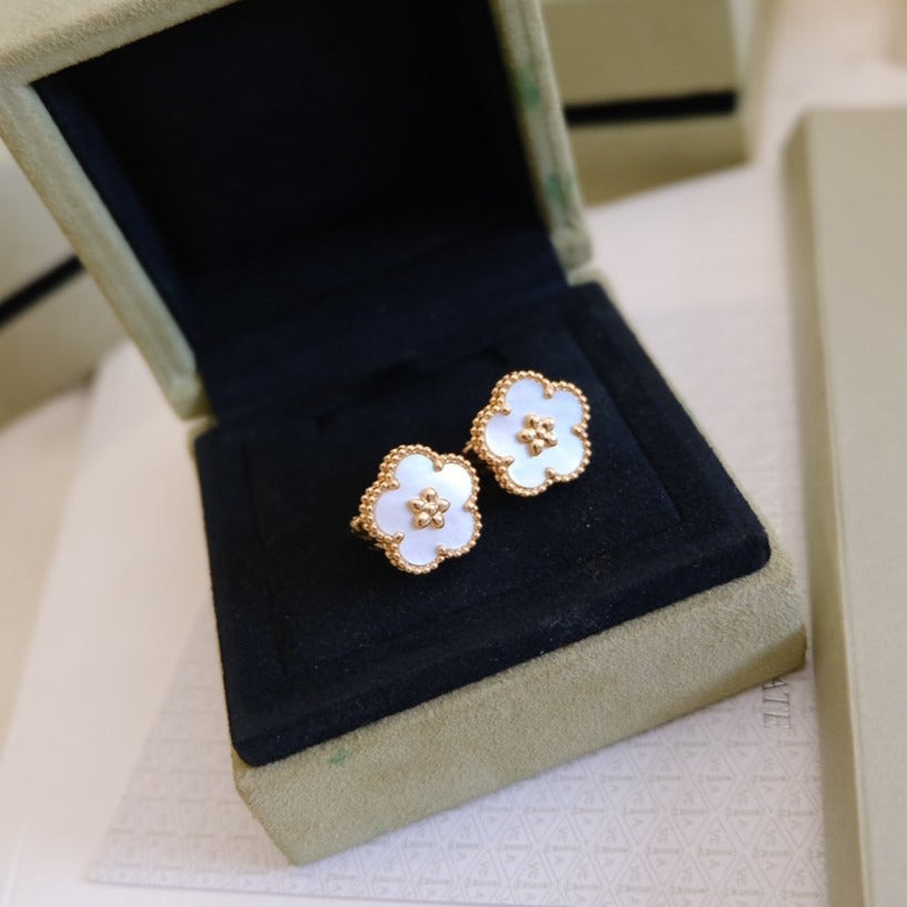[RAFFINE]LUCKY PINK GOLD WHITE MOP EARRINGS