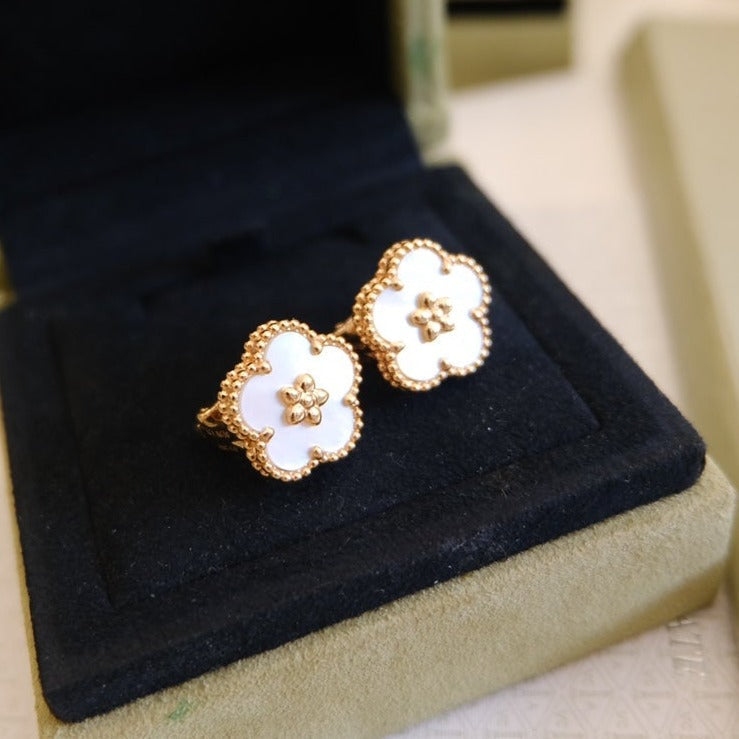 [RAFFINE]LUCKY PINK GOLD WHITE MOP EARRINGS