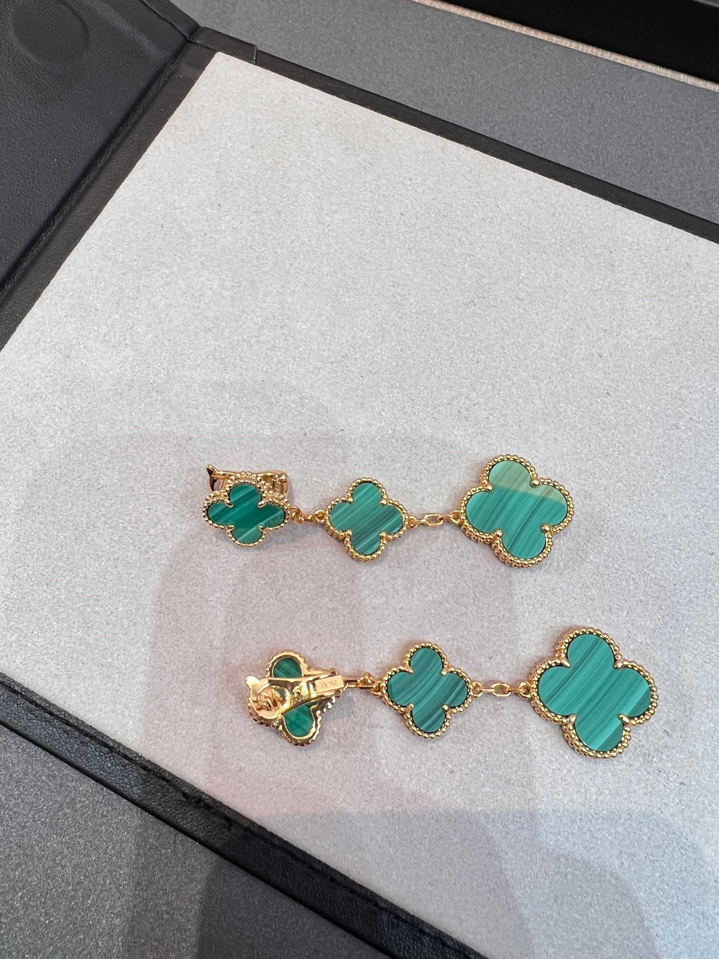 [RAFFINE]CLOVER MALACHITE 3 MOTIFS GOLD
