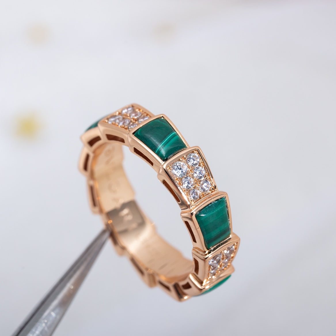 [RAFFINE]ANILLO SERPENTI ORO ROSA MALAQUITA PAVÉ DE DIAMANTES 4 MM