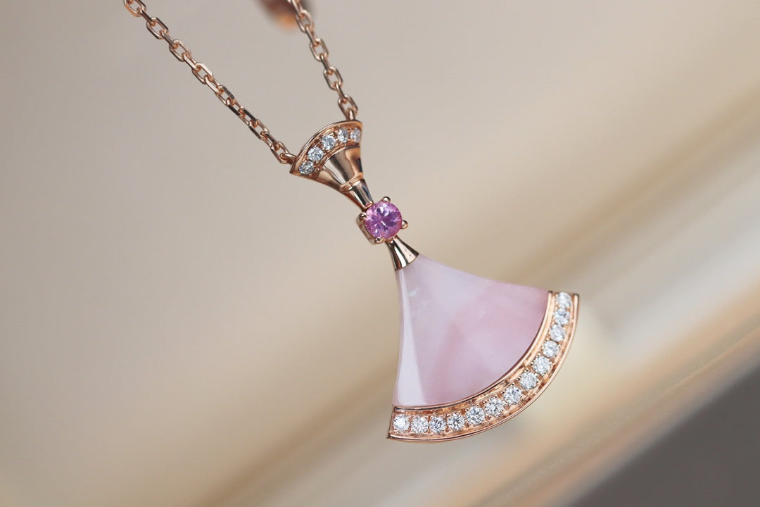 [RAFFINE] COLLAR DE ENSUEÑO CON DIAMANTE ROSA