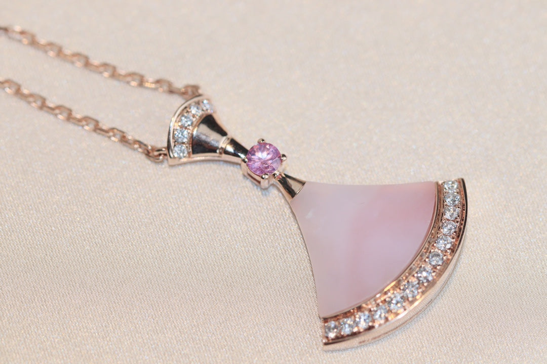 [RAFFINE] COLLAR DE ENSUEÑO CON DIAMANTE ROSA