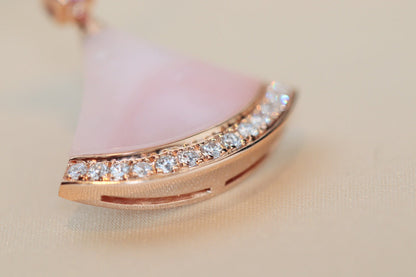 [RAFFINE] COLLAR DE ENSUEÑO CON DIAMANTE ROSA