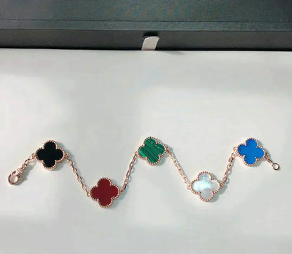 [RAFFINE]CLOVER 5 MOTIFS MEHRFARBIGES ARMBAND