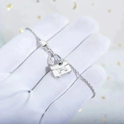 [RAFFINE]AMULETTE PEDANT SILVER NECKLACE